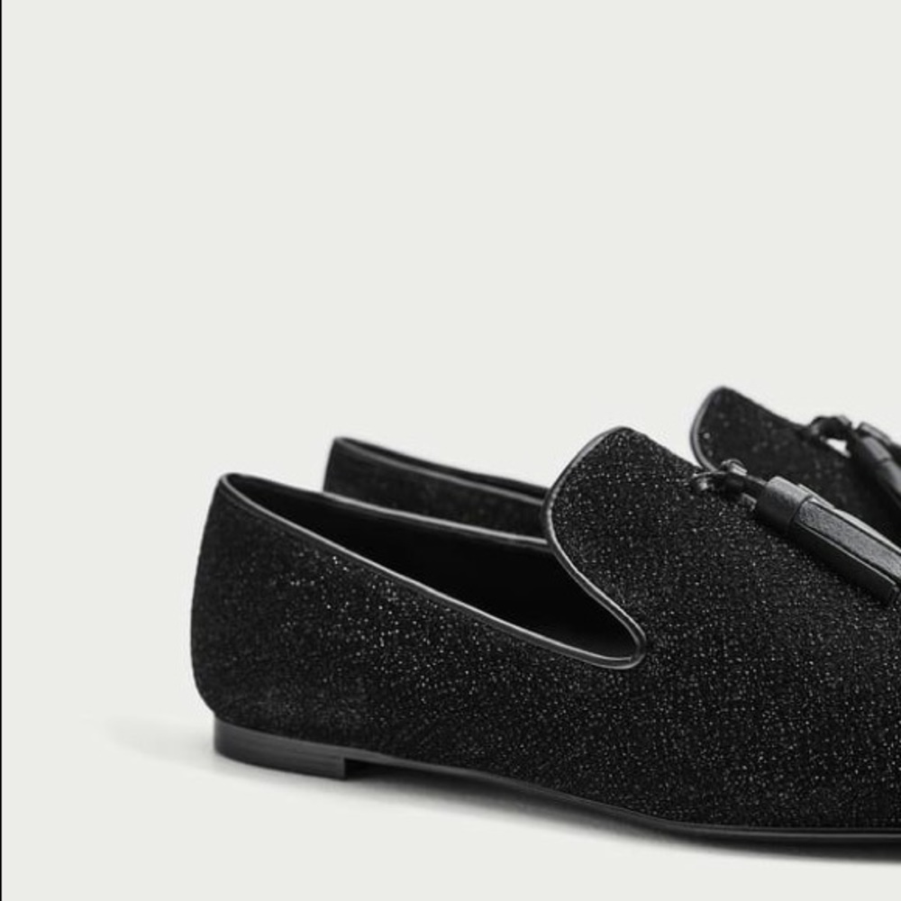 NWOT Zara Black Shimmery Flat Loafers with Tassels - Picture 2 of 5